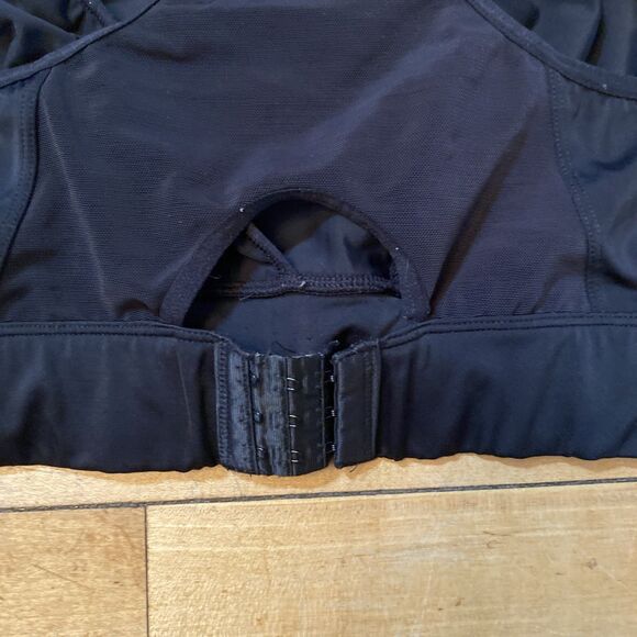 Belly Bandit Bra Women’s Size XL Adjustable Racerback Black - Picture 2 of 3